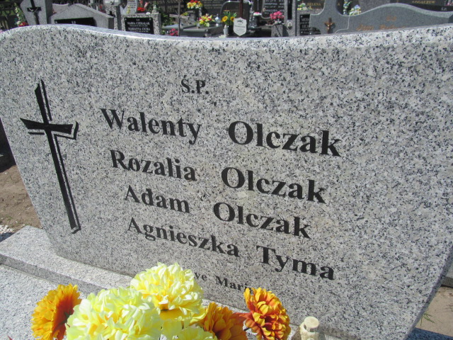 Adam Olczak Kosmów - Grobonet - Wyszukiwarka osób pochowanych