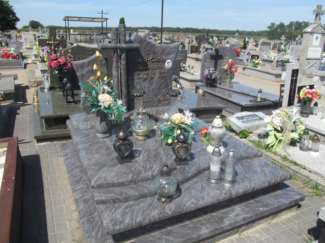 Grób Marianna Marczak